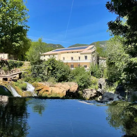Moulin De L'oulette Apartment